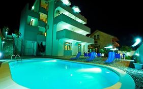 Gemma Di Cattaro Apartments